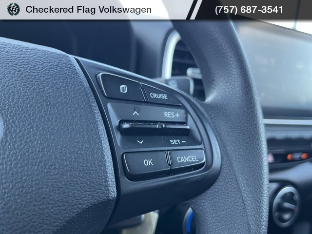 Used 2021 Hyundai Venue SE image 32