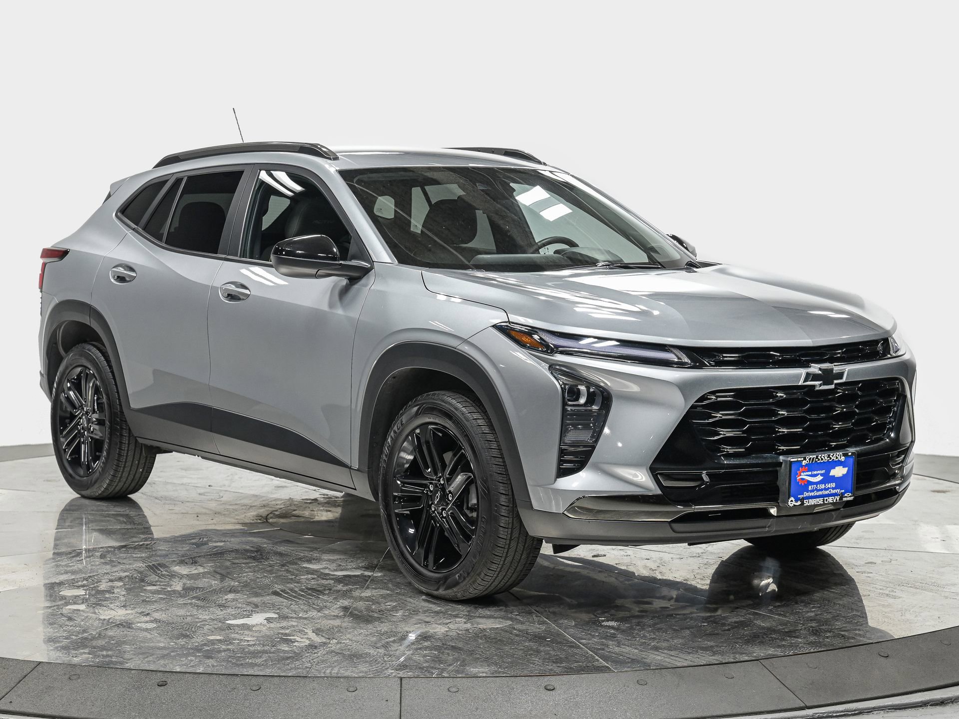 Used 2025 Chevrolet Trax ACTIV w/ Driver Confidence Package image 8