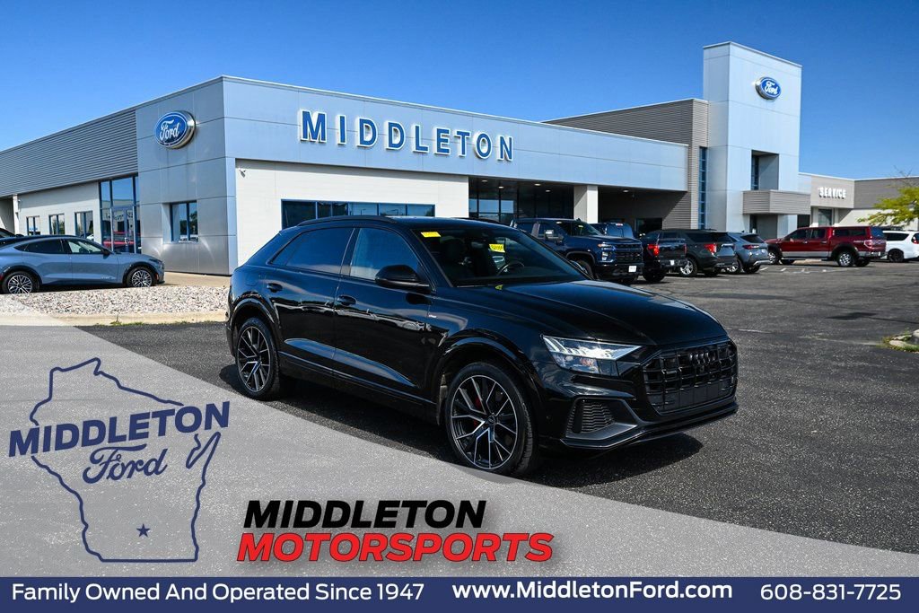 Used 2022 Audi Q8 Premium Plus AWD/4WD image 1