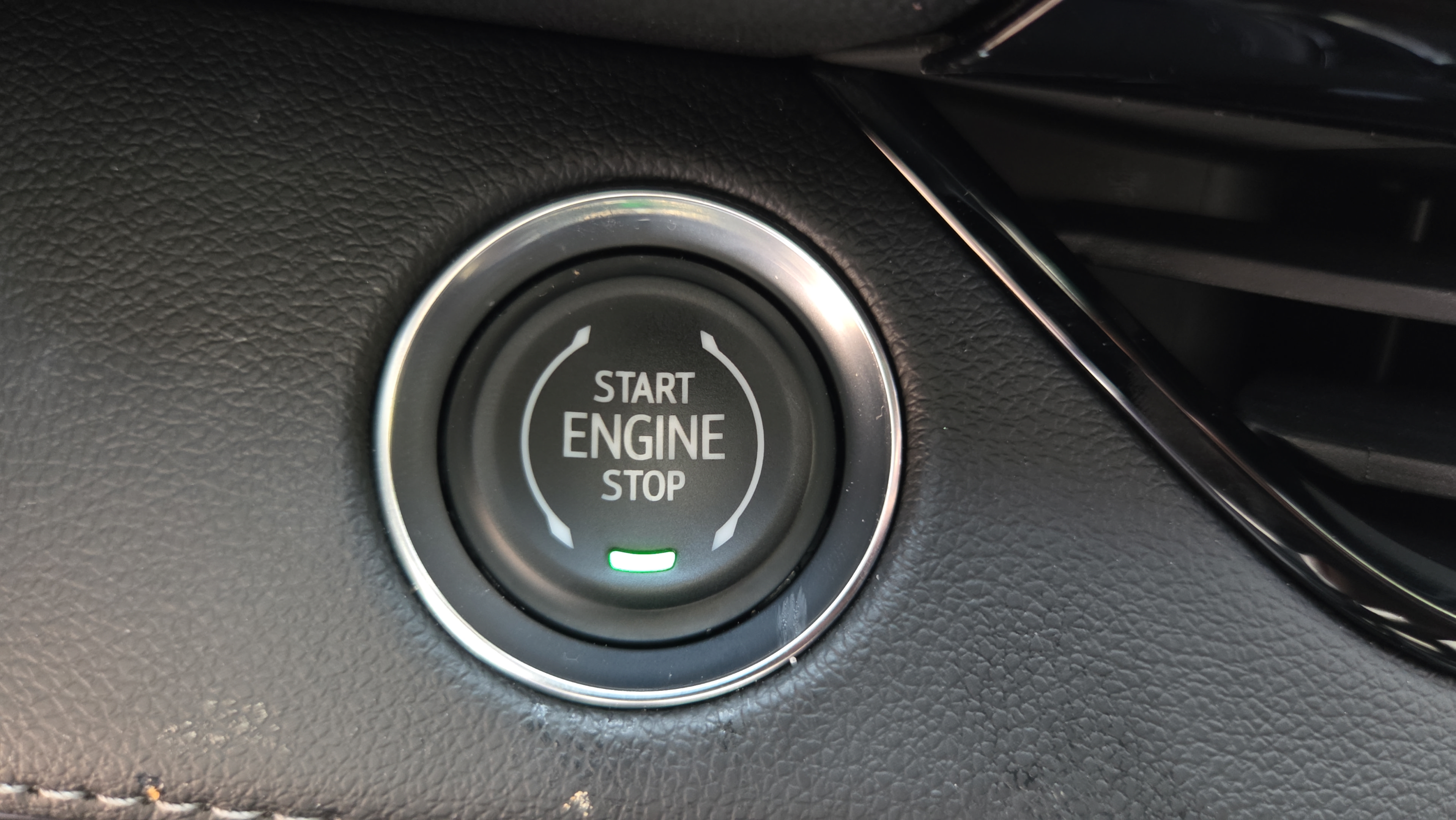 Certified 2026 Buick Enclave Preferred w/ Power Package FWD image 27
