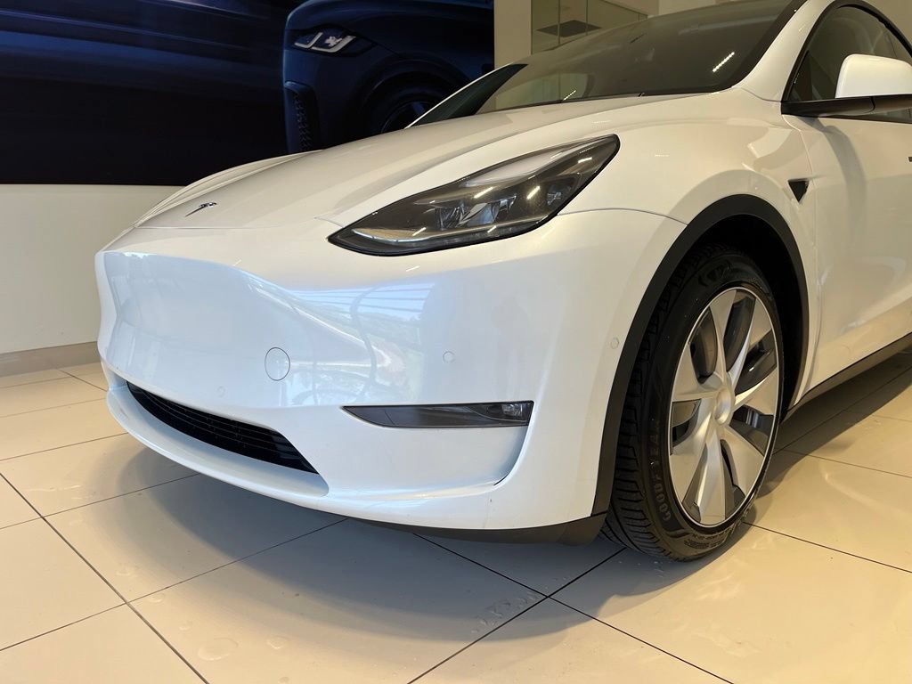 Used 2021 Tesla Model Y Performance AWD/4WD image 7