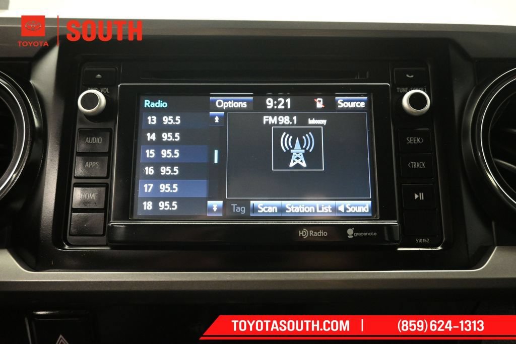 Used 2016 Toyota Tacoma SR5 AWD/4WD image 15
