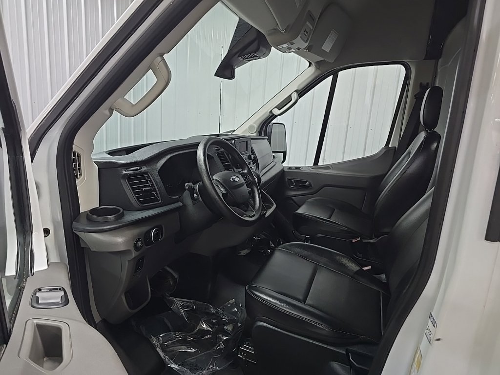 Used 2025 Ford Transit 250 148 High Roof Extended w/ Load Area Protection Package RWD image 28