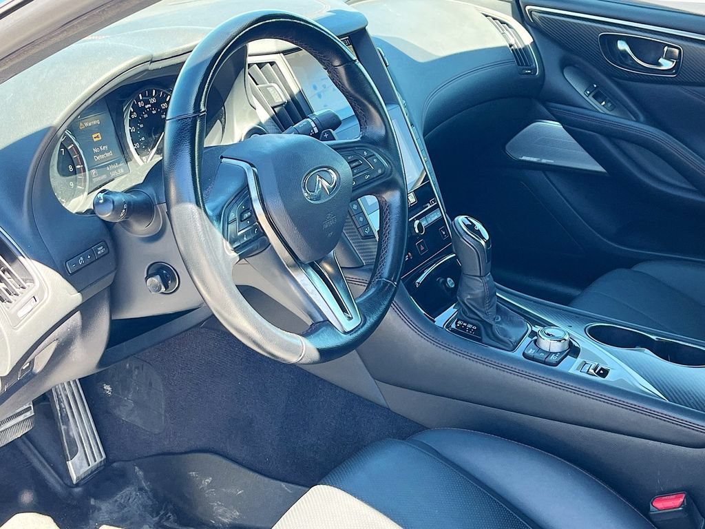 Used 2021 INFINITI Q60 Red Sport 400 w/ Cargo Package AWD/4WD image 9