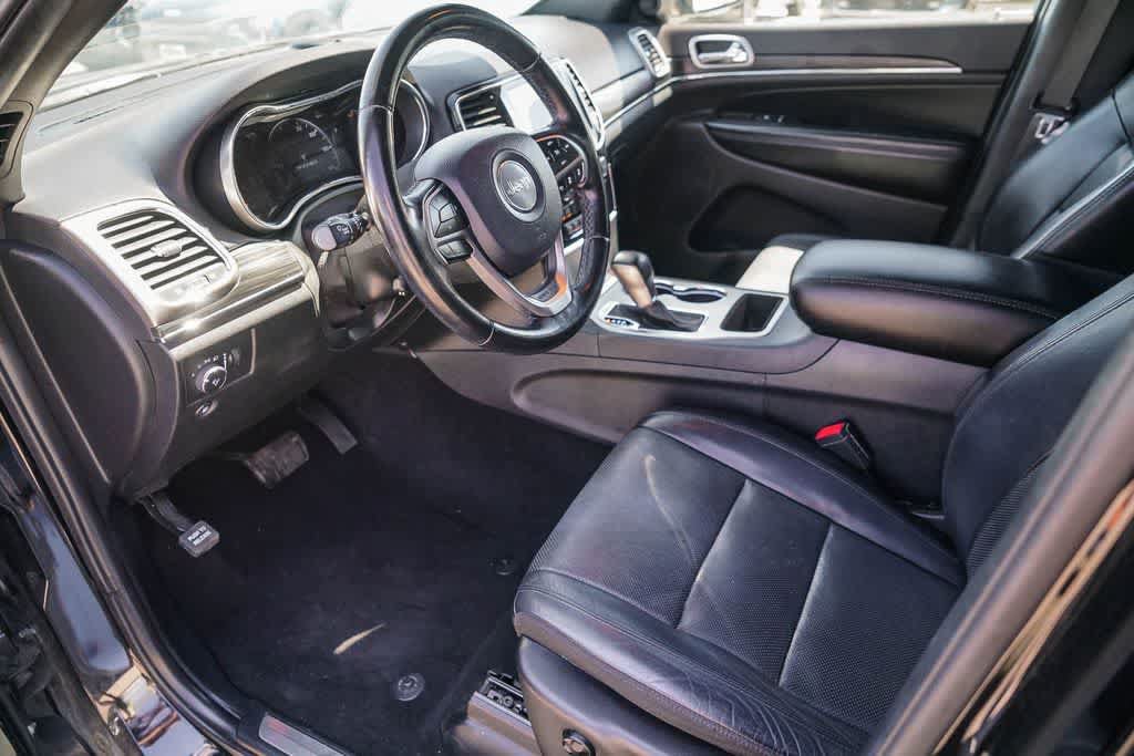 Used 2020 Jeep Grand Cherokee Limited w/ Luxury Group II RWD image 13