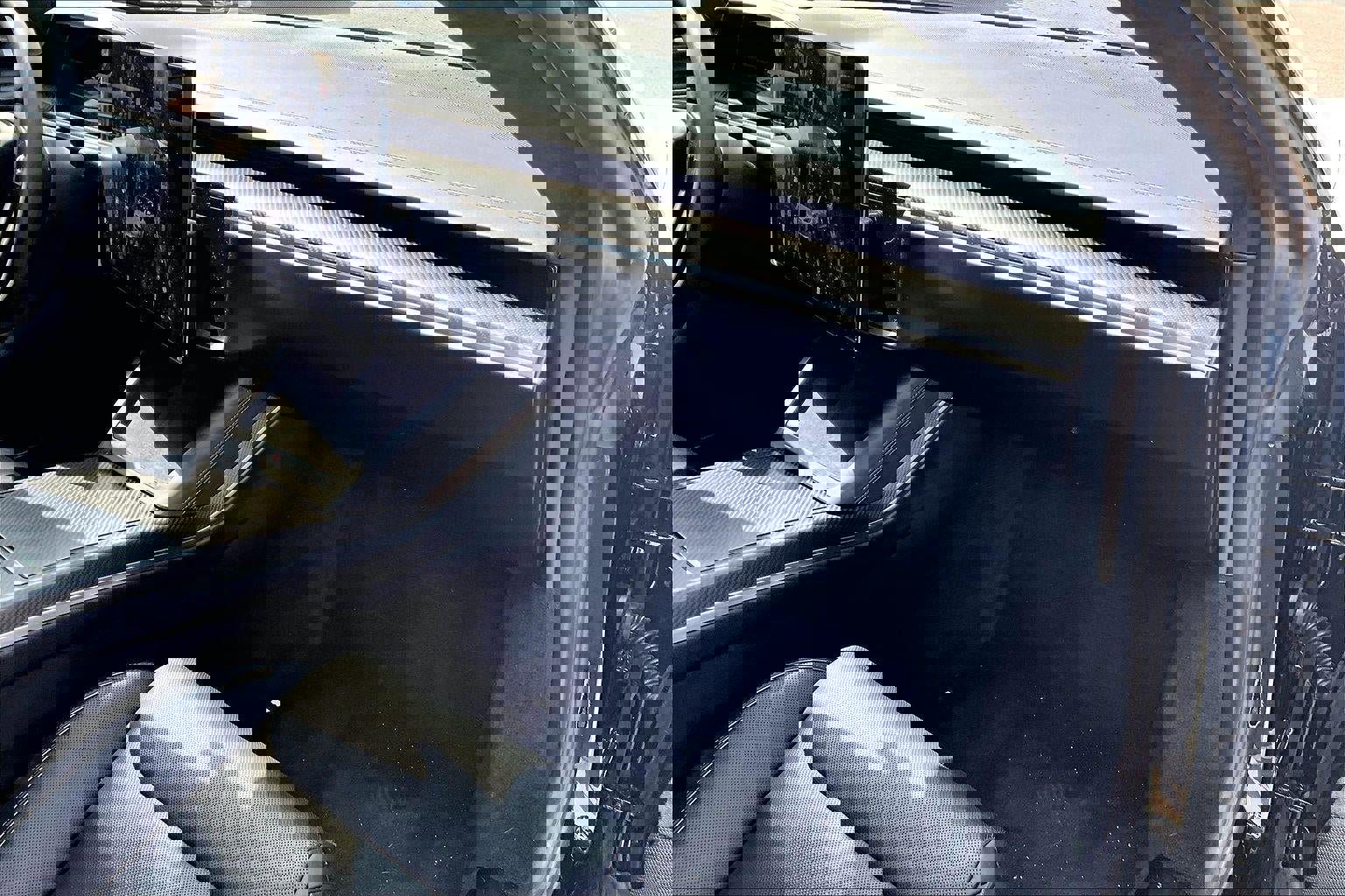 Used 2023 Tesla Model S Plaid image 14