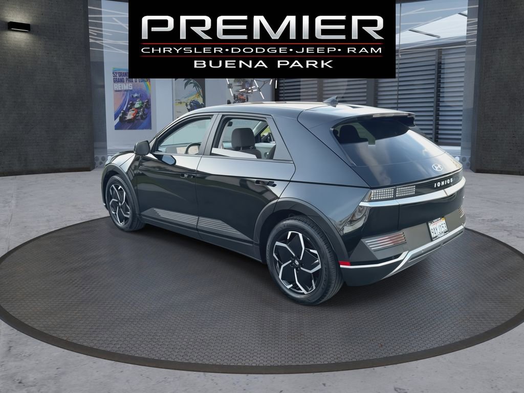 Used 2022 Hyundai Ioniq 5 SE w/ Cargo Package image 6