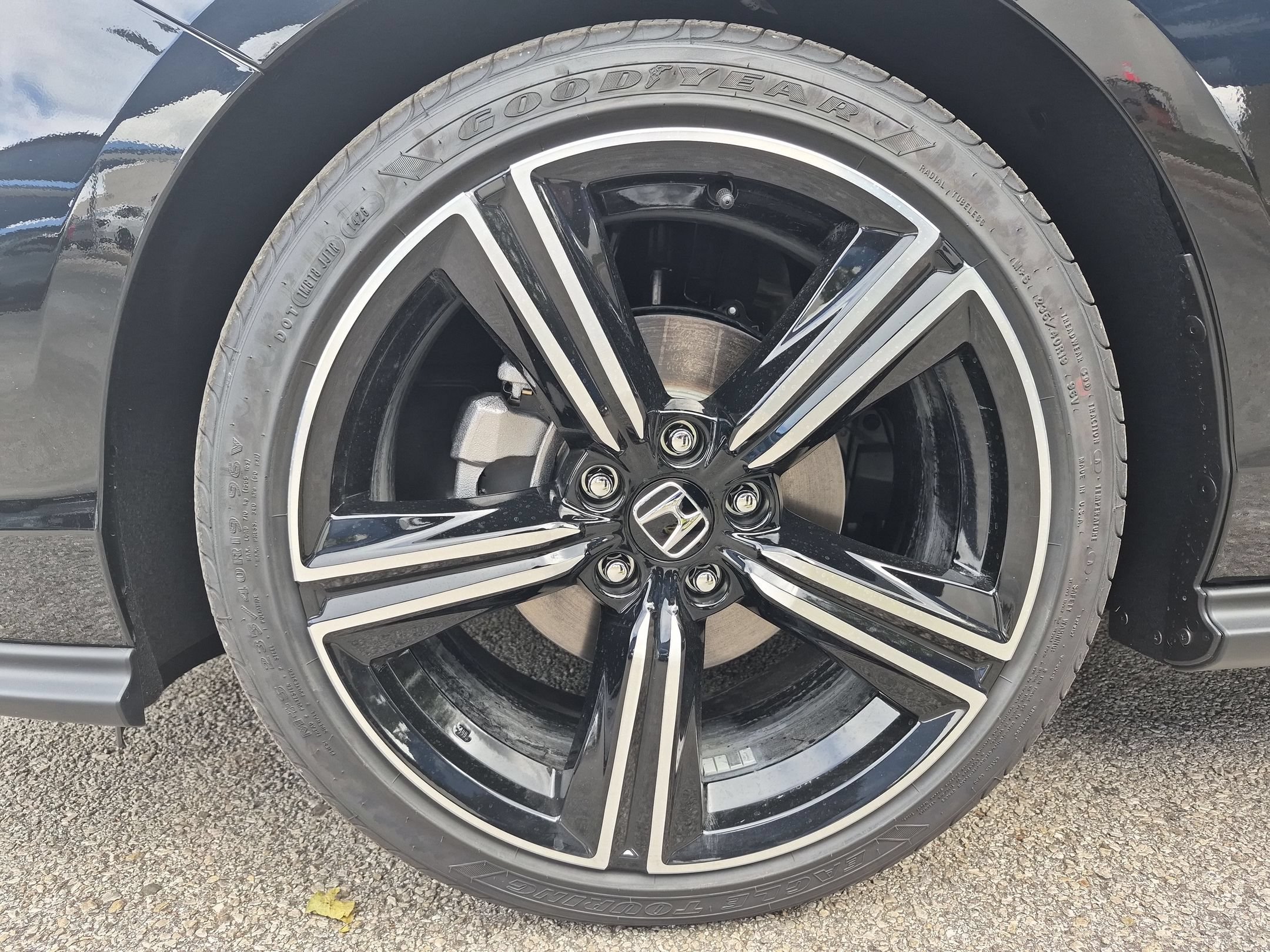 New 2026 Honda Accord SE image 25