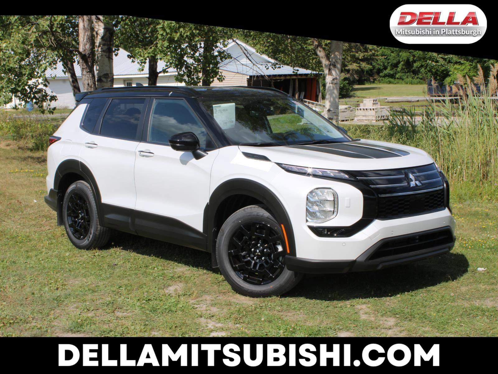 New 2025 Mitsubishi Outlander Trail Edition image 1