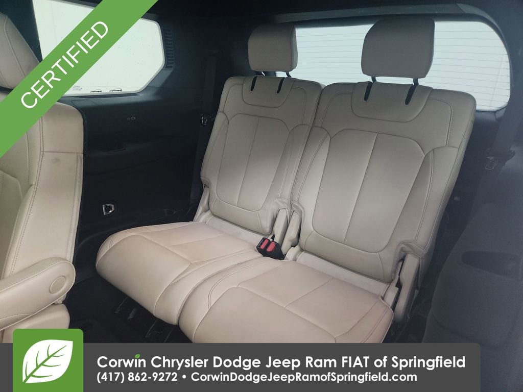 Certified 2023 Jeep Grand Cherokee L Limited w/ Black Appearance Package image 25