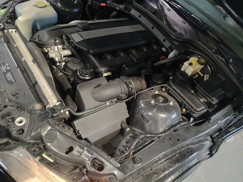 Used 2001 BMW Z3 3.0i RWD image 36