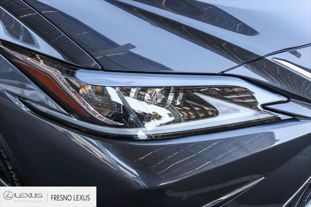 Certified 2025 Lexus ES 300h w/ Premium Package FWD image 10