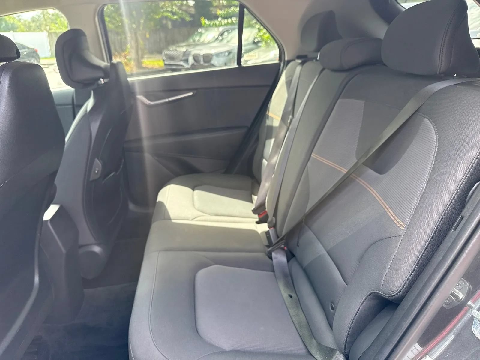 Used 2025 Kia Niro LX FWD image 13