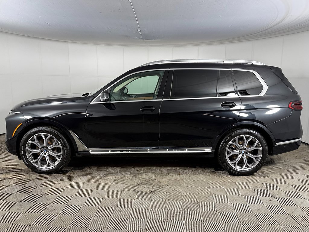Used 2023 BMW X7 xDrive40i w/ Premium Package image 18