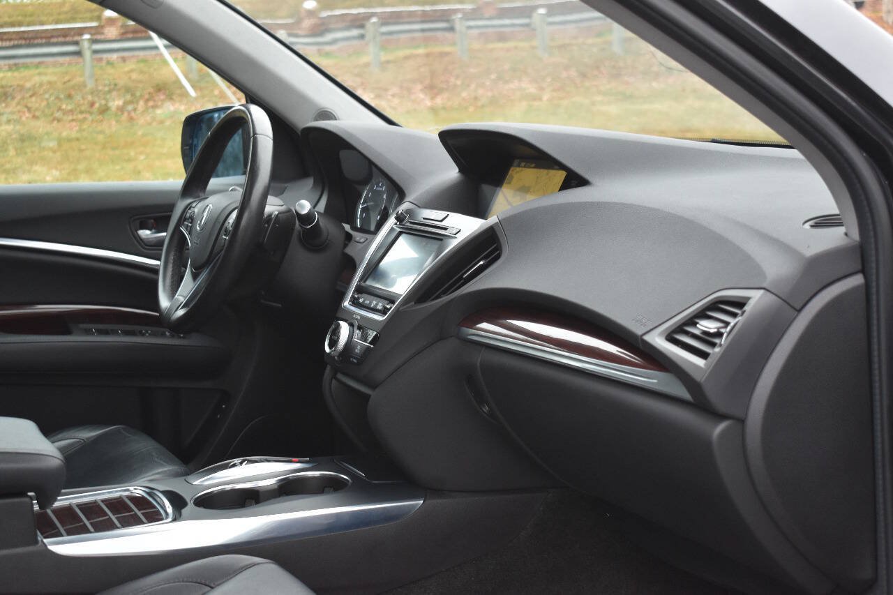 Used 2016 Acura MDX w/ Technology Package AWD/4WD image 13