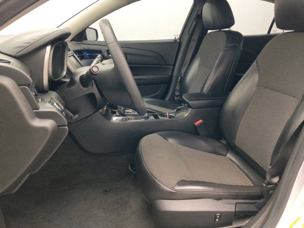 Used 2014 Chevrolet Malibu LT FWD image 17