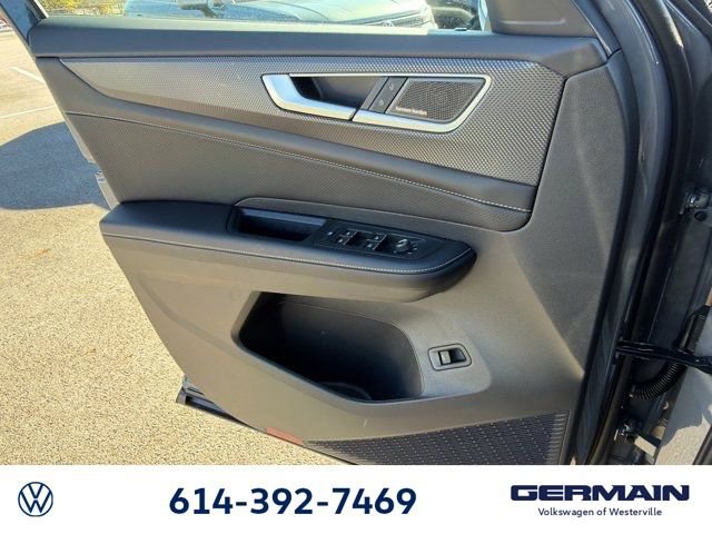 New 2026 Volkswagen Atlas Cross Sport SEL Premium R-Line image 23