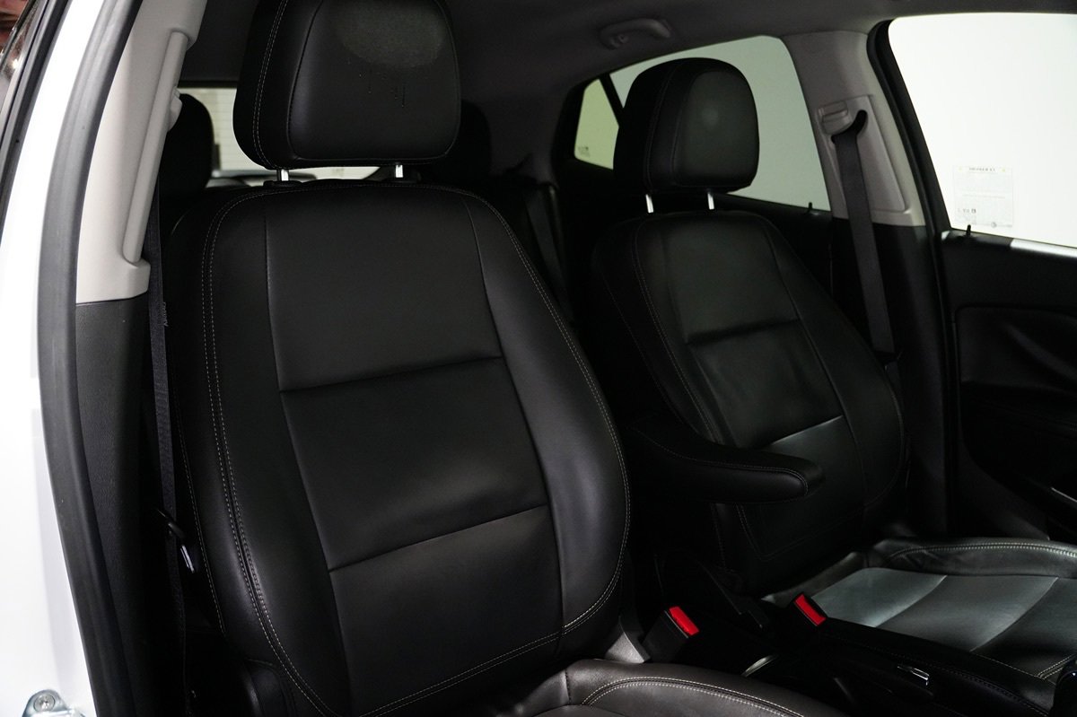 Used 2016 Buick Encore Leather image 8