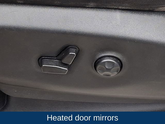 Used 2021 Chrysler Pacifica Touring image 13