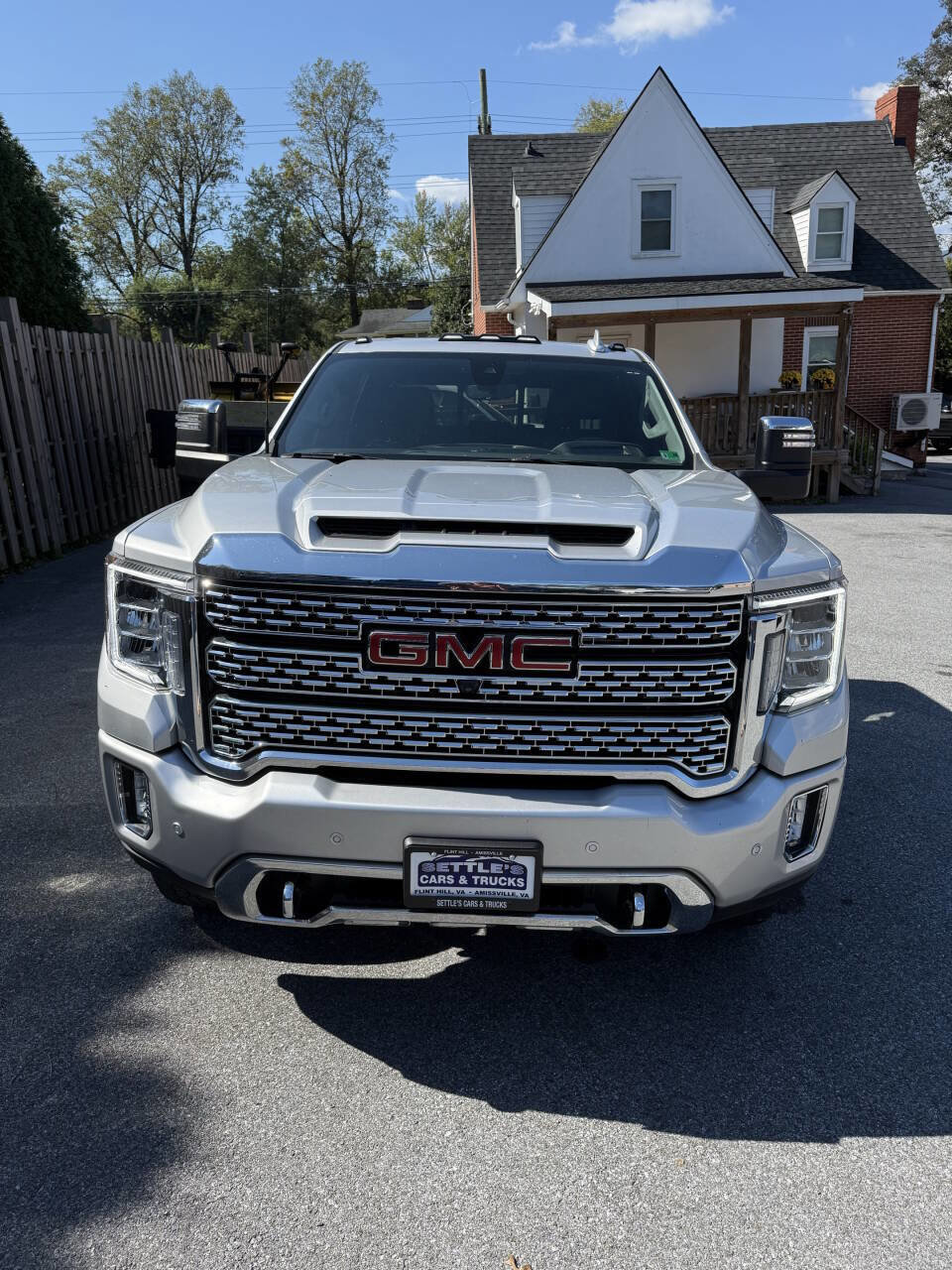 Used 2021 GMC Sierra 2500 Denali w/ Denali Ultimate Package AWD/4WD image 2