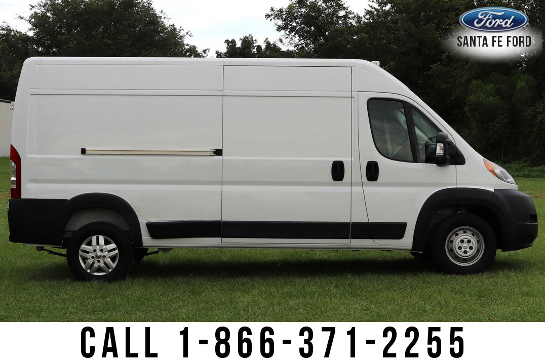 Used 2019 RAM ProMaster 2500 w/ Premium Appearance Group image 9