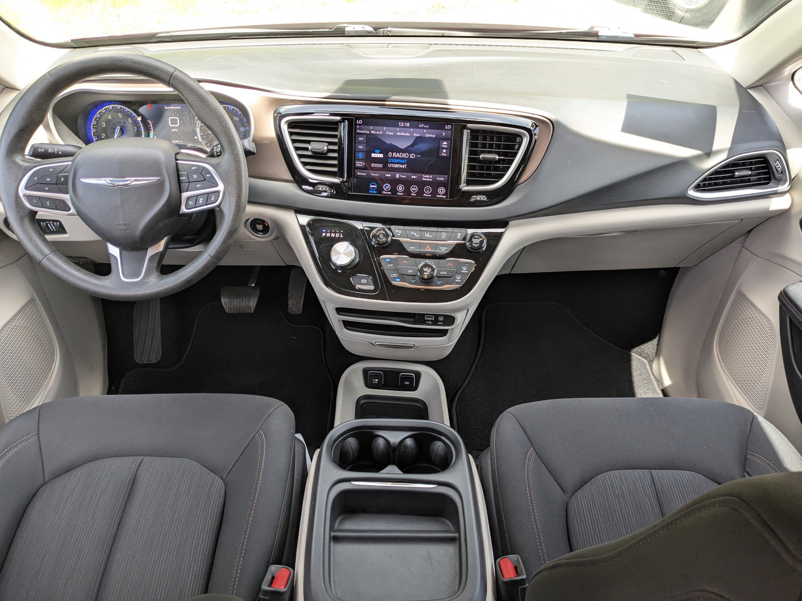 Certified 2019 Chrysler Pacifica Touring Plus w/ Advanced Safetytec Group FWD image 14