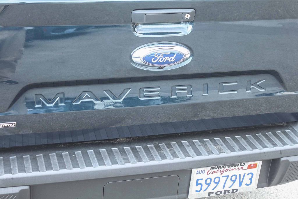 Used 2023 Ford Maverick Lariat FWD image 12
