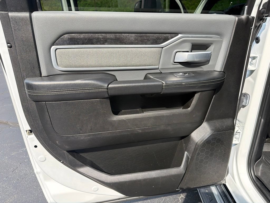 Used 2022 RAM 2500 Big Horn AWD/4WD image 10