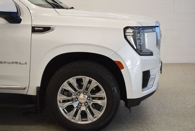 Used 2024 GMC Yukon Denali AWD/4WD image 13