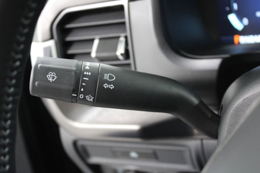 New 2025 Ford F150 Platinum w/ Equipment Group 702A High image 37