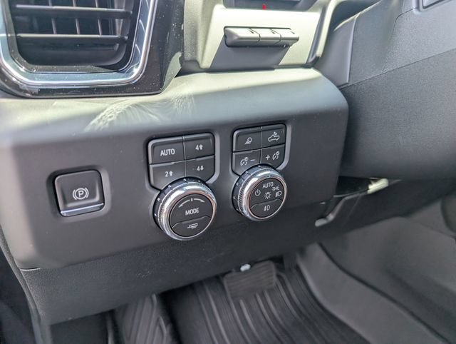 New 2026 GMC Sierra 2500 Denali Ultimate AWD/4WD image 12