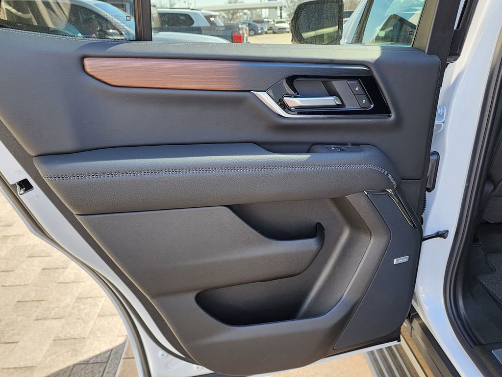 New 2026 GMC Yukon Denali image 50