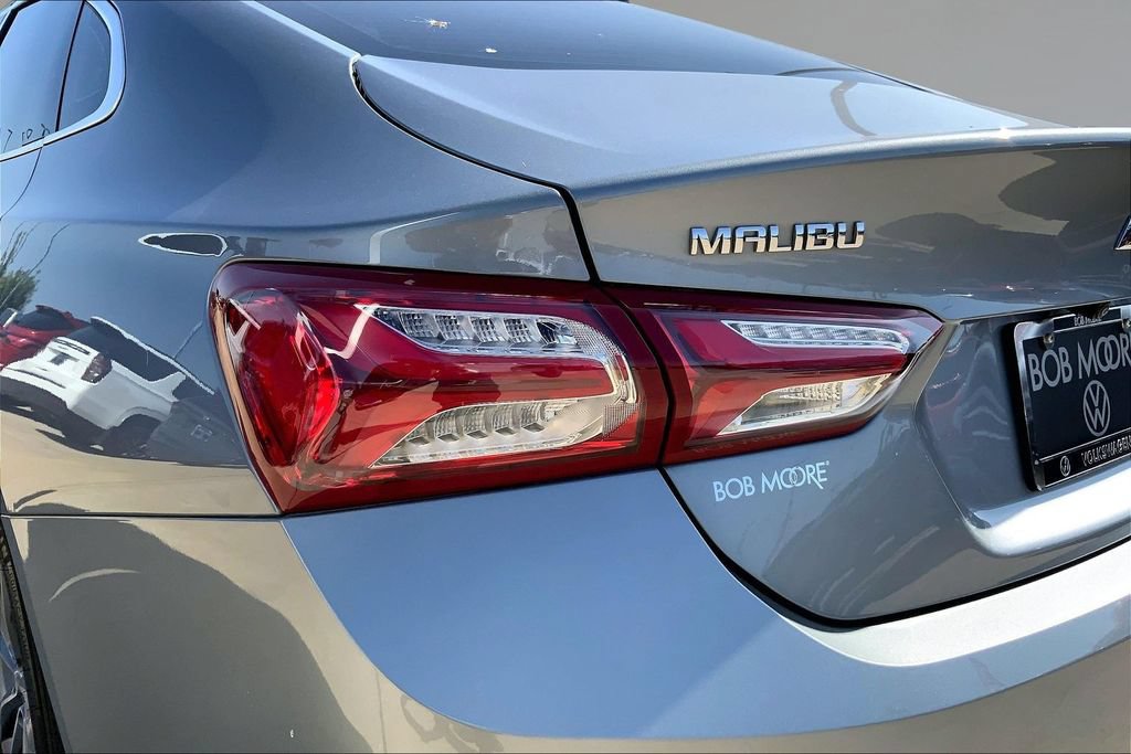 Used 2023 Chevrolet Malibu LT FWD image 29