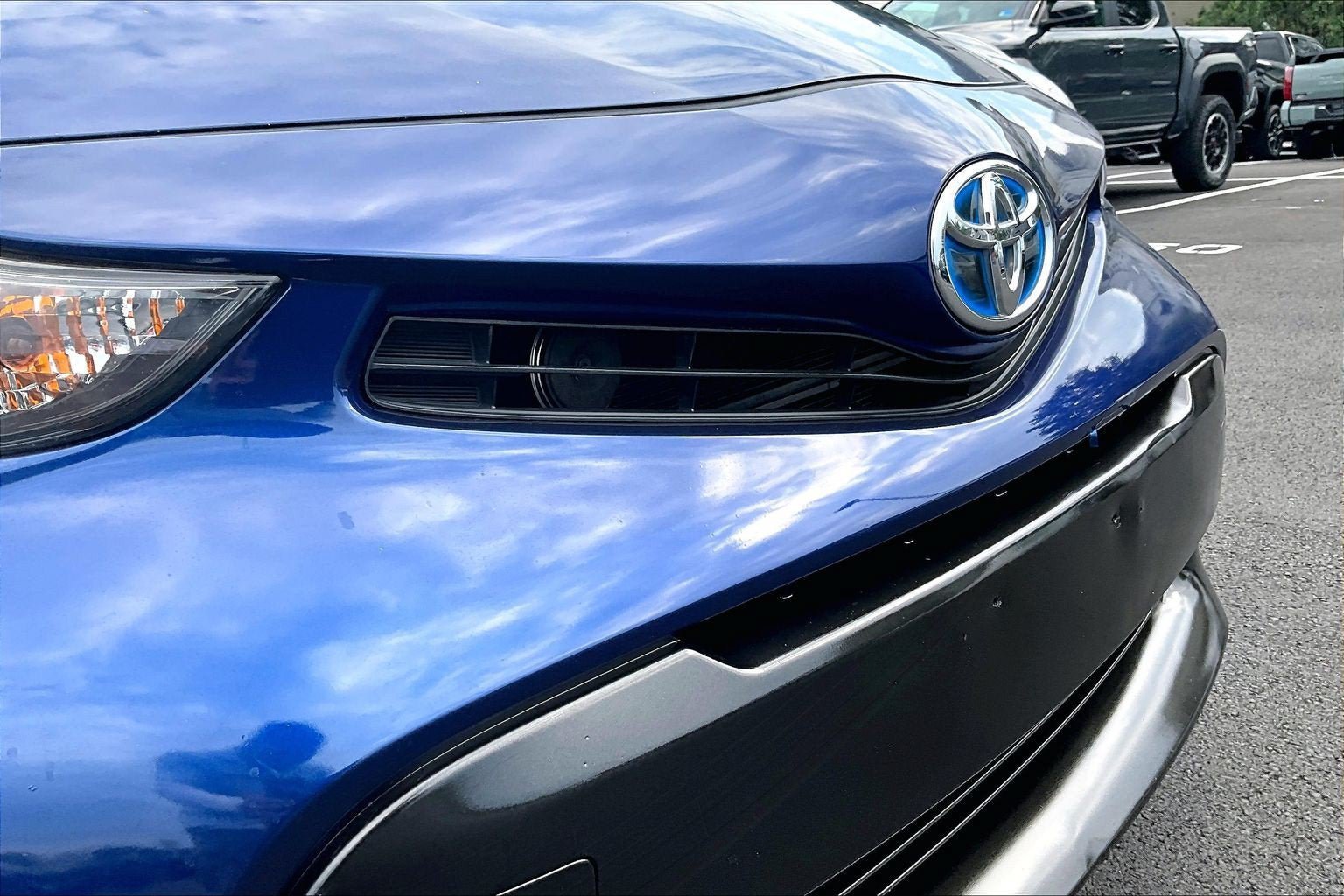 Used 2015 Toyota Prius V Four FWD image 27