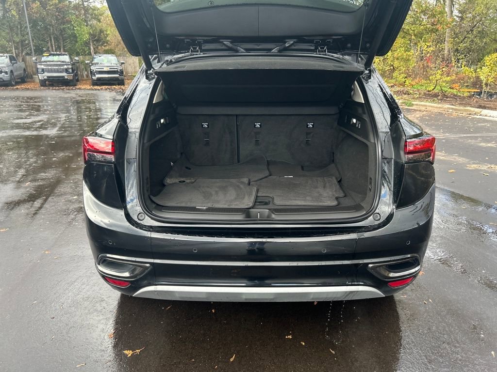 Used 2023 Buick Envision Preferred w/ Sport Touring Package image 17