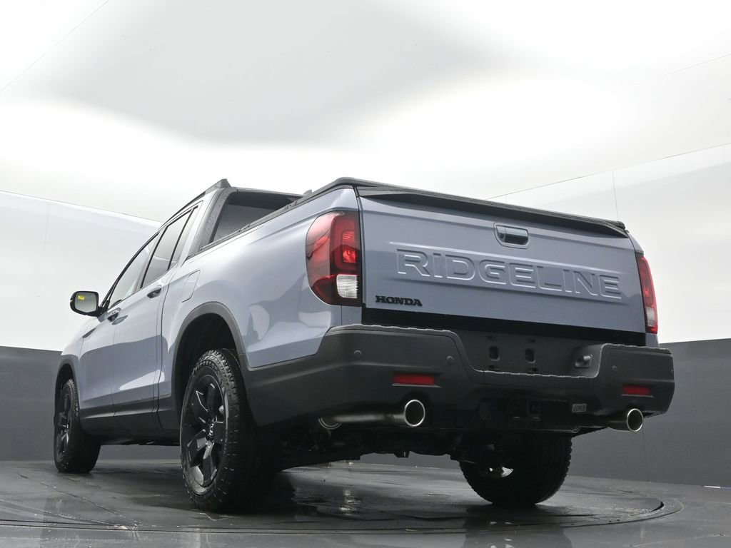 New 2026 Honda Ridgeline Black Edition image 5