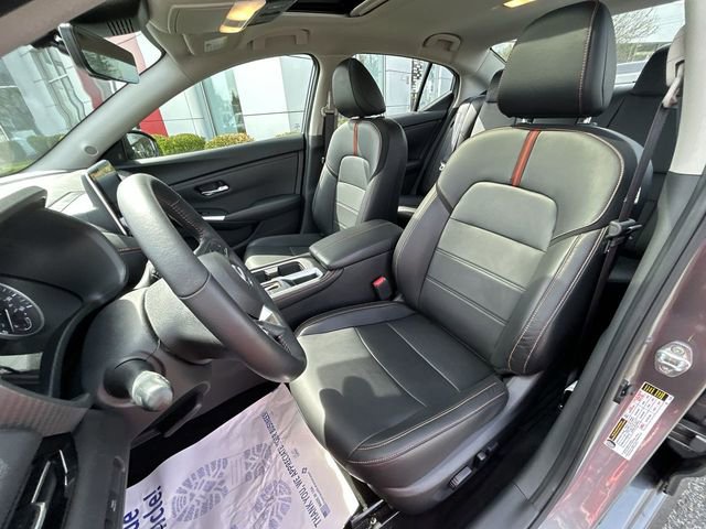 Used 2023 Nissan Sentra SR w/ SR Premium Package image 15