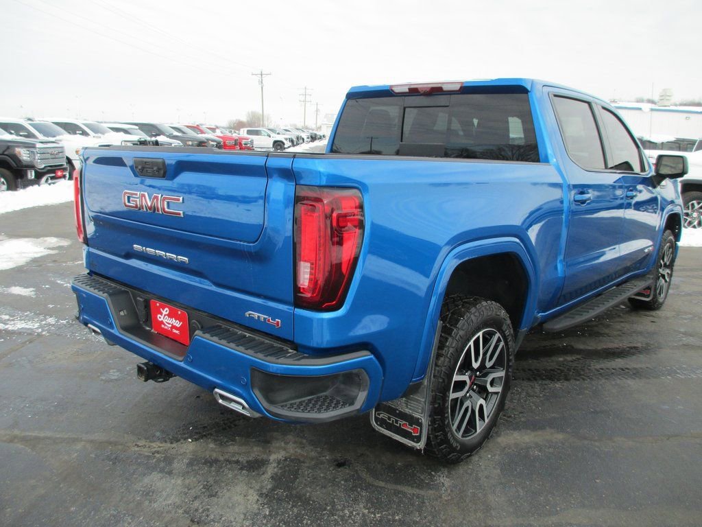 Used 2024 GMC Sierra 1500 AT4 w/ Technology Package image 6