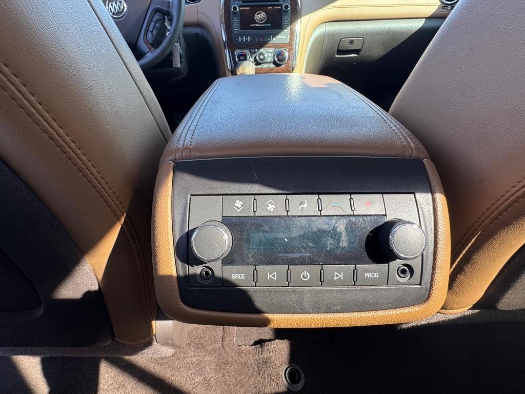 Used 2015 Buick Enclave Premium FWD image 20