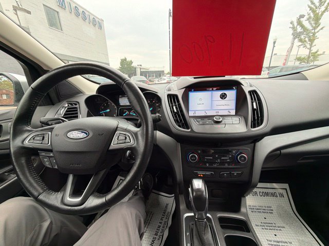 Used 2018 Ford Escape SEL w/ Ford Safe & Smart Package AWD/4WD image 38