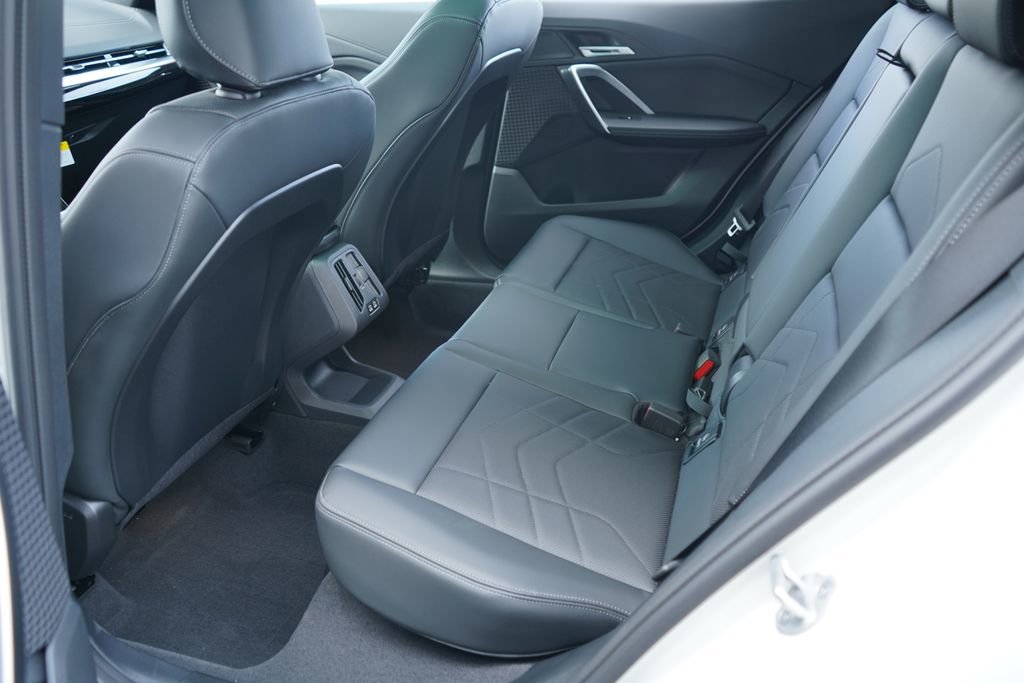 New 2026 BMW X2 xDrive28i w/ Technology Package image 18