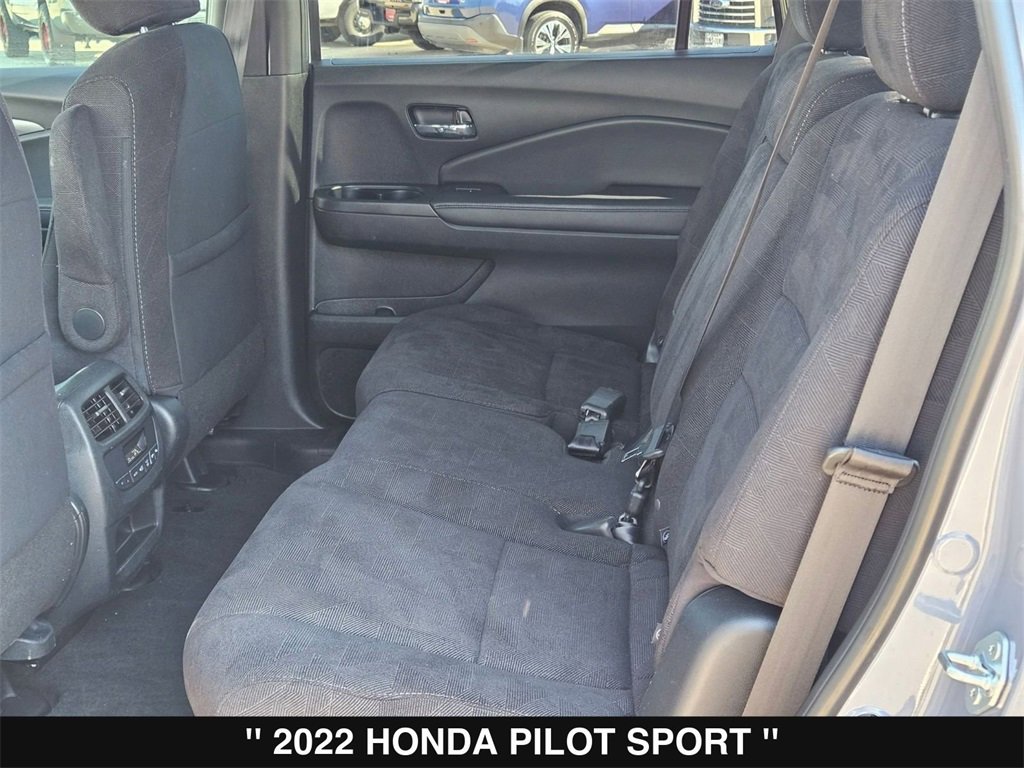 Used 2022 Honda Pilot Sport image 17