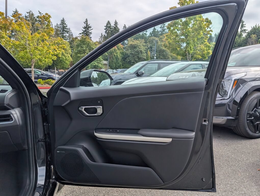 New 2026 Kia K4 GT-Line Turbo FWD image 32