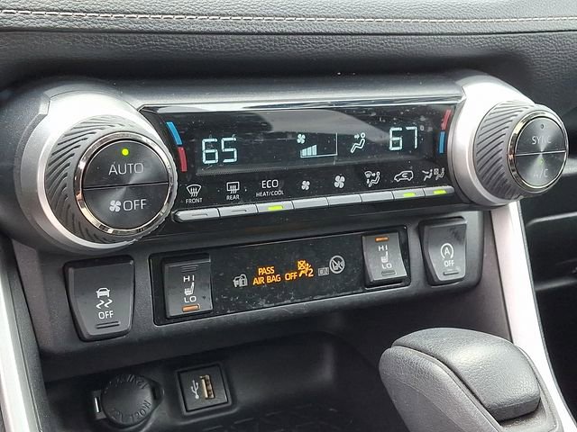Used 2024 Toyota RAV4 XLE w/ Convenience Package AWD/4WD image 18
