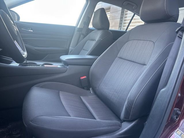 Used 2025 Nissan Altima 2.5 SV image 25
