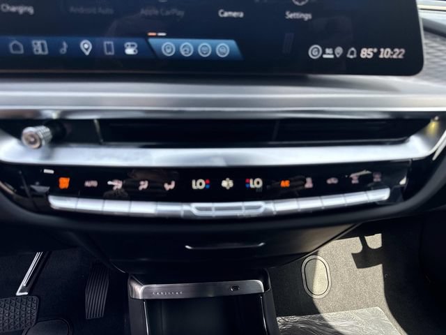 New 2026 Cadillac Lyriq Sport AWD/4WD image 23