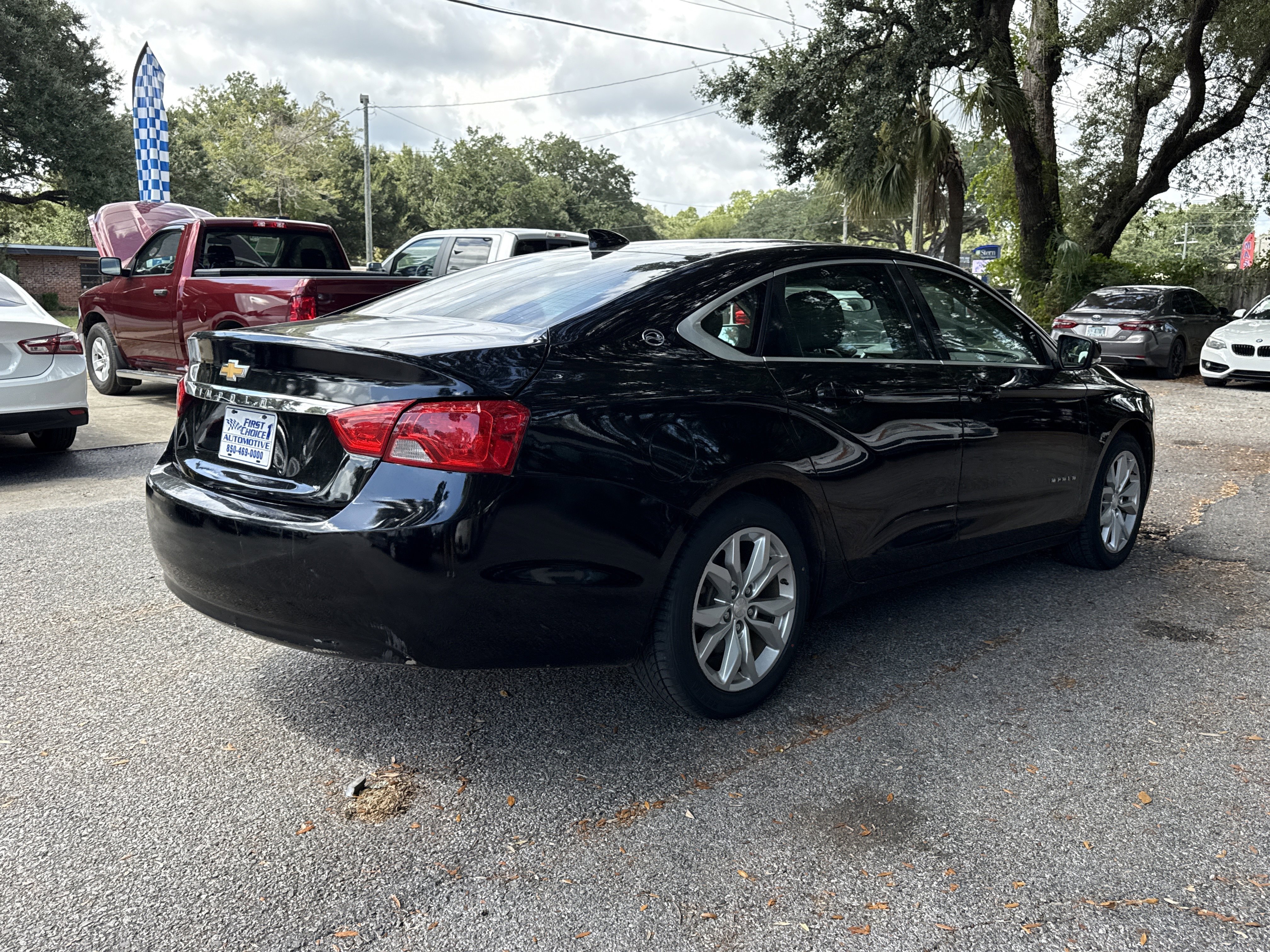 Used 2017 Chevrolet Impala LT image 5