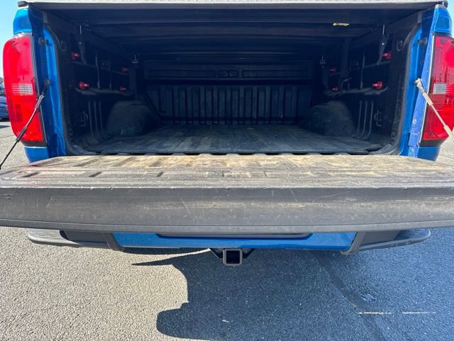 Used 2021 Chevrolet Colorado LT w/ LT Convenience Package AWD/4WD image 16