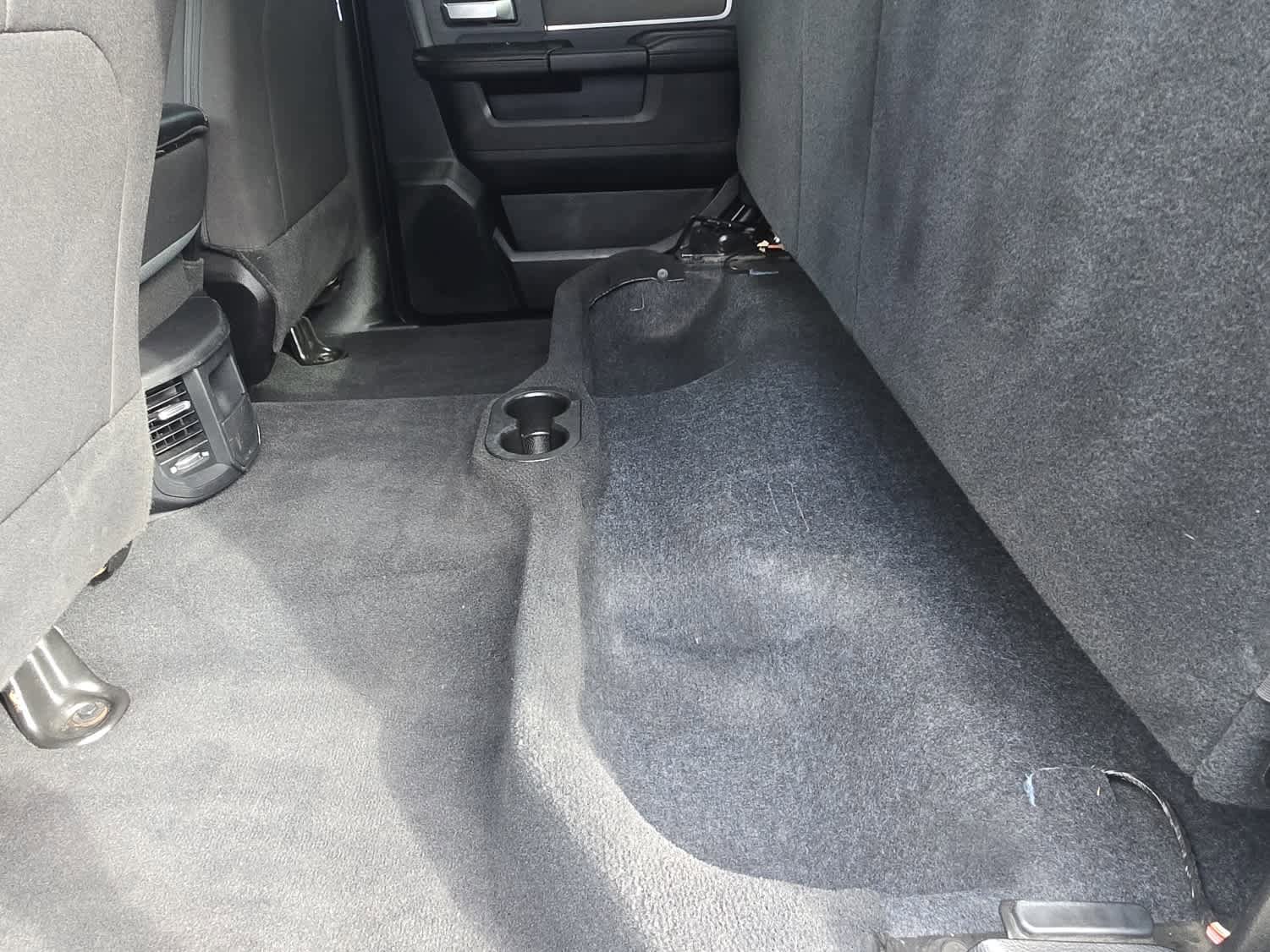 Used 2022 RAM 2500 Big Horn AWD/4WD image 38