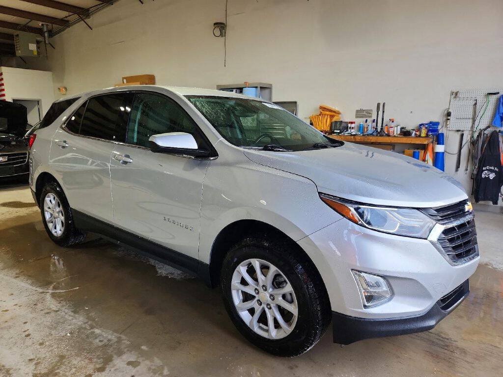 Used 2020 Chevrolet Equinox LT AWD/4WD image 3